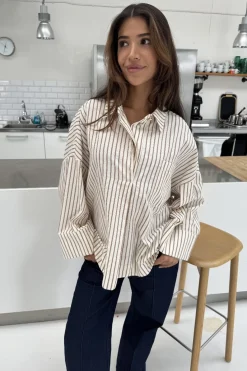 Outlet Continue Klara L/S Brown Stripe 14986 Brown Stripe Gold Buttons.