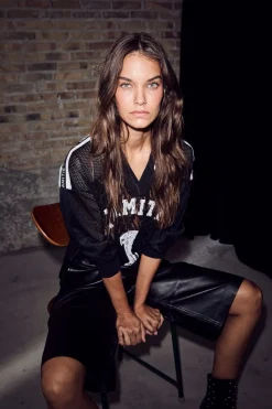 Best Haute L'Amitié Lace Football V- Blouse HL10468 Black