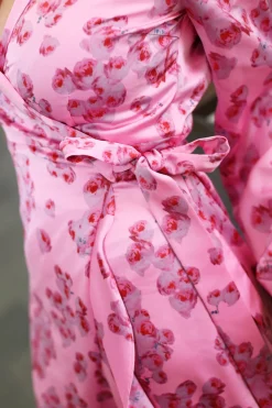 Clearance Cras Lara Dress 8069 8069 Pink Roses