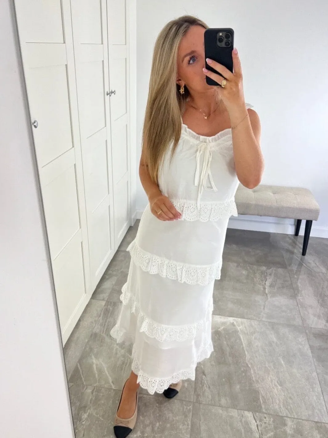 Dear Molly Laura And Charlott 152219B White