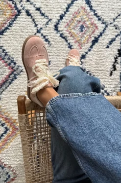 New Bloom Lily B Sneaker Pink