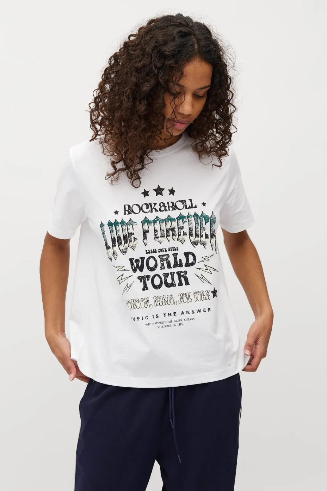 Hot MbyM Live Forever-M 44220562 800