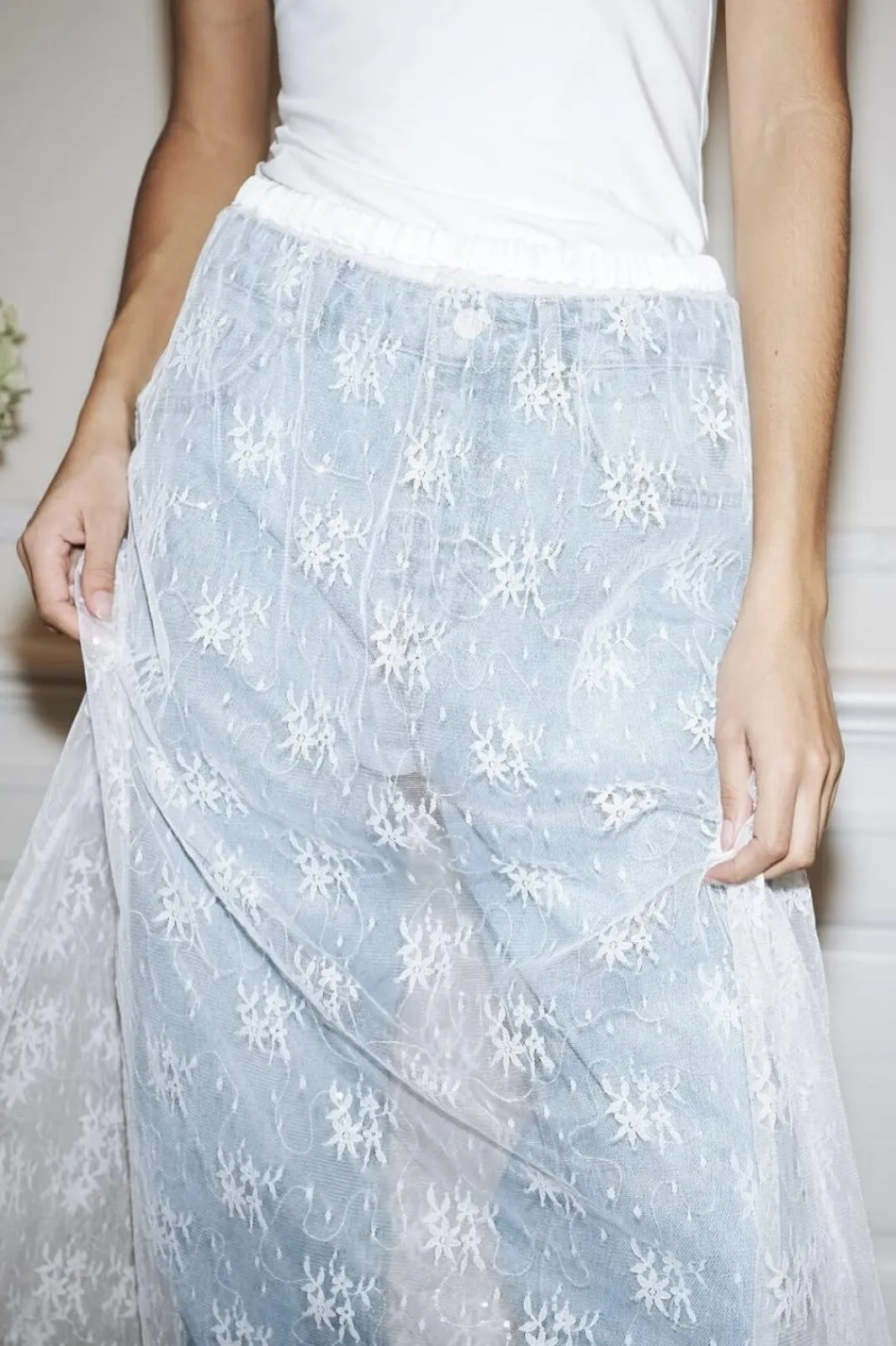 Neo Noir Loreta Lace Sequins Skirt 164611 120