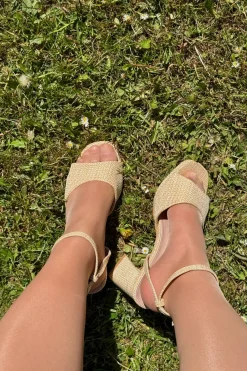 New Bloom Lovise Sandal Taupe