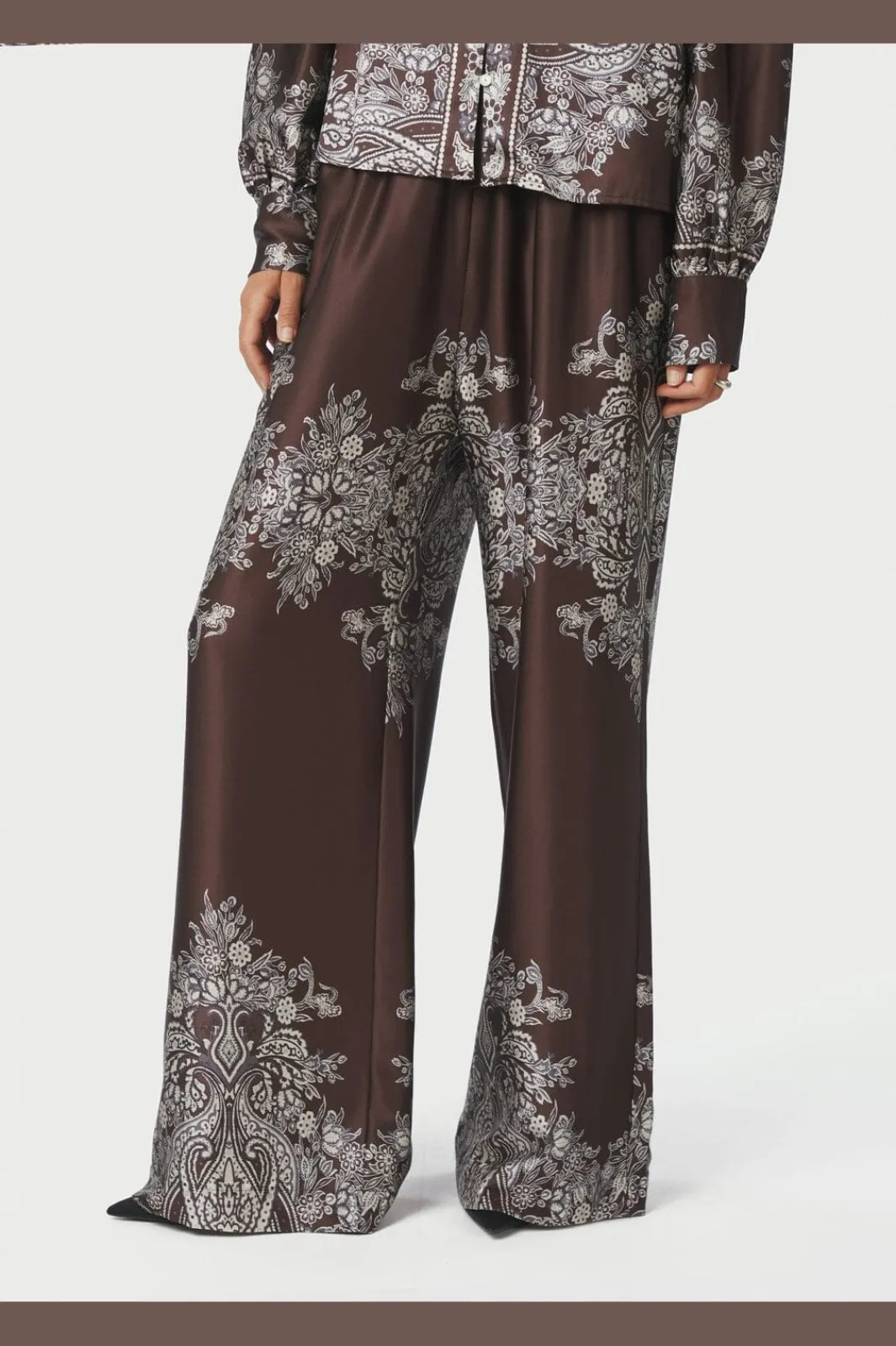 Clearance Neo Noir Lunet Paisley Border Pants 167274 676
