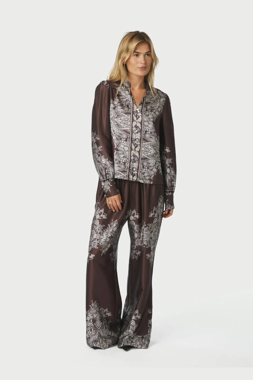 Clearance Neo Noir Lunet Paisley Border Pants 167274 676