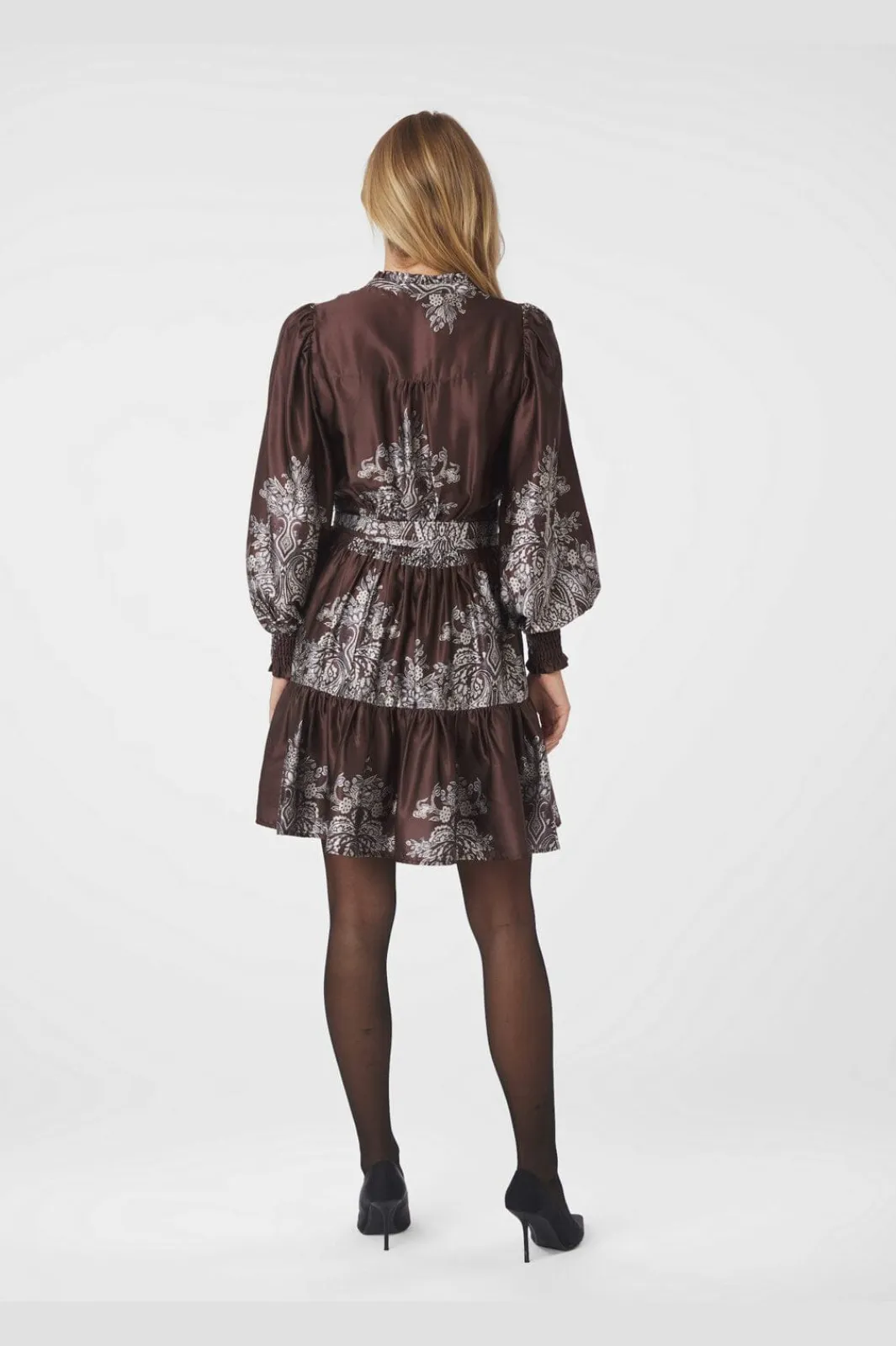 Discount Neo Noir Malfida Paisley Border Dress 166210 676