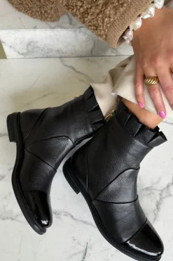 Online Copenhagen Shoes Margaret 00010 Black W/Patent Toe