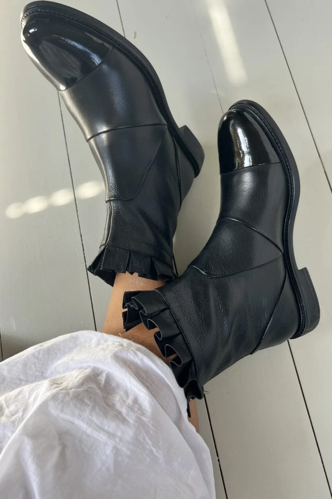 Online Copenhagen Shoes Margaret 00010 Black W/Patent Toe