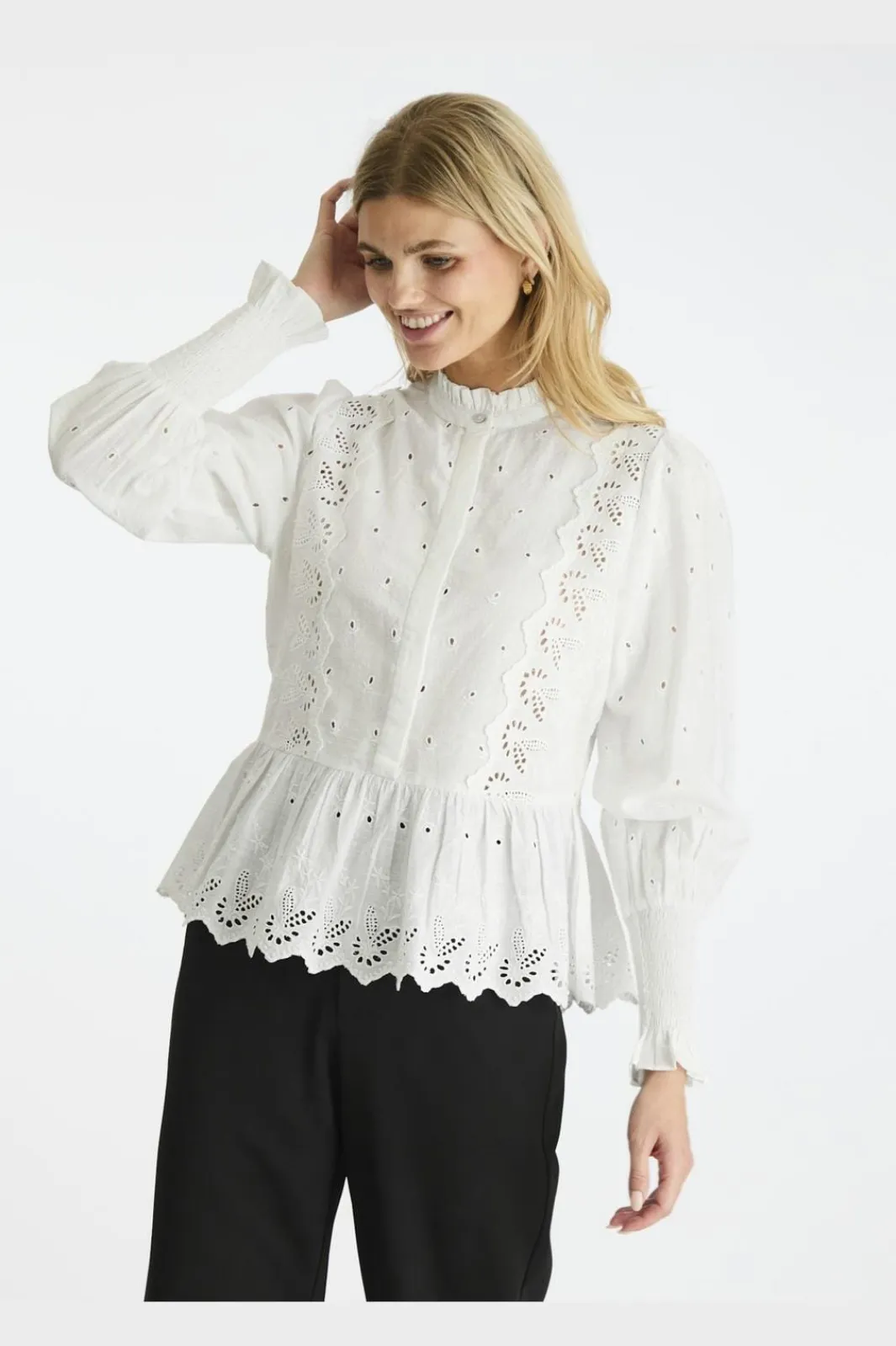 Sale Neo Noir Maviana Emb Blouse White