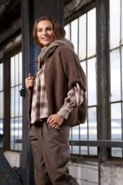 New Marta Du Chateau Mdcjohanna Vest 25701 Marronelegno7