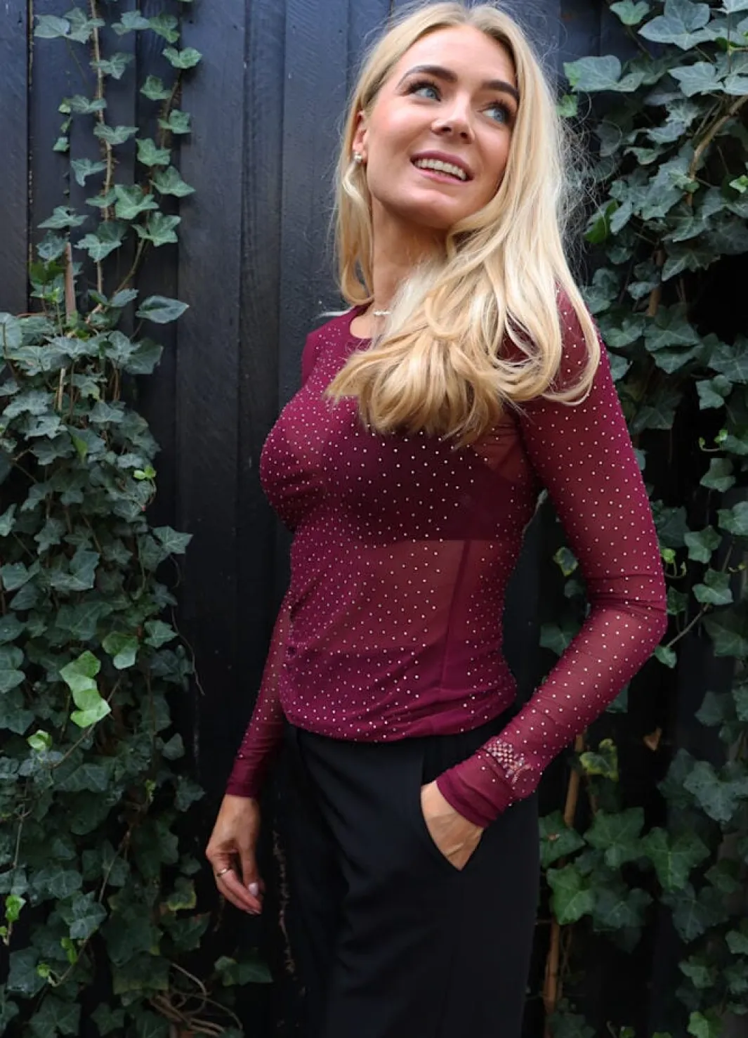 Discount Liberte Mesh Ls Sparkle Tshirt 22134 Bordeaux Diamond Dot