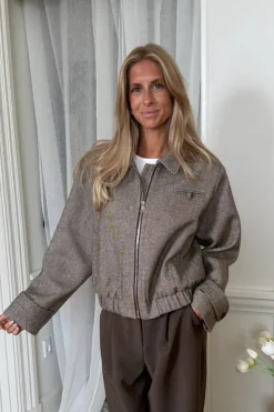 New BYIC Miaic Short Jacket A23919 Brown Stripes