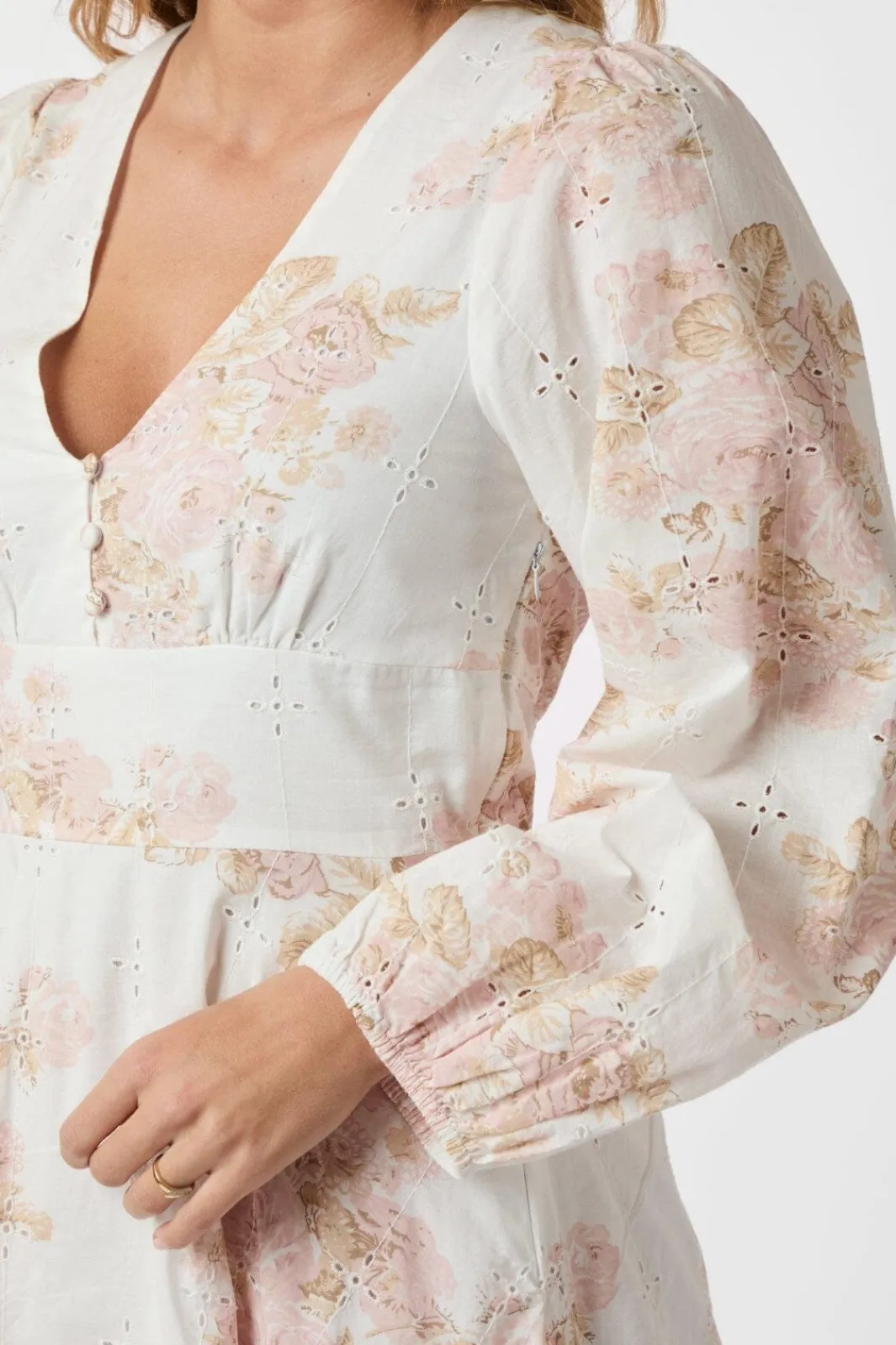 Outlet Neo Noir Milly Emb Rose Dress 165099 630