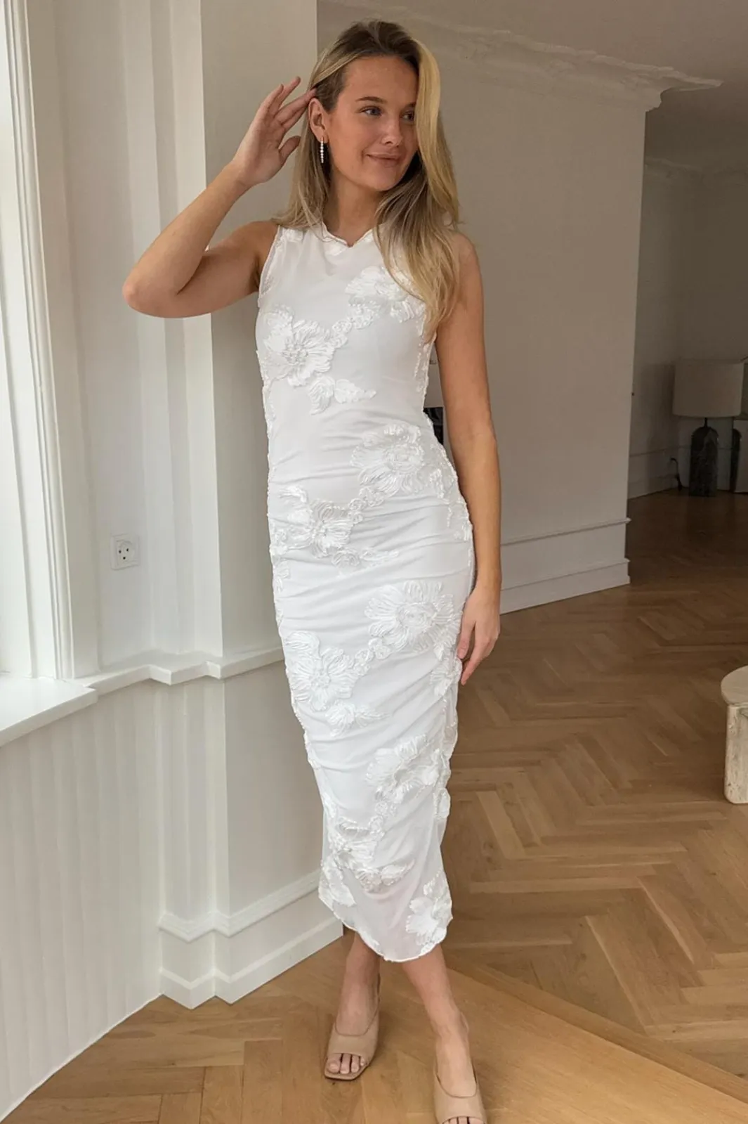 Discount BYIC Miraic Mesh Dress A23766 White Flower