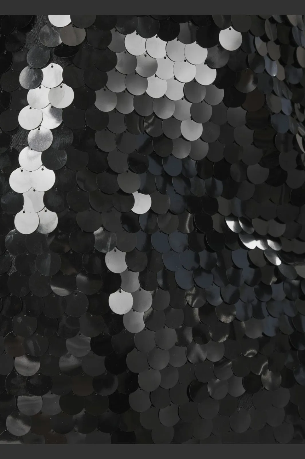 Online Neo Noir Miva Big Sequins Skirt 165919 100