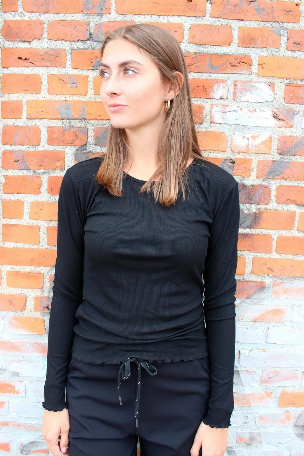 Clearance Liberte Natalia Ls Round Neck Blouse Black