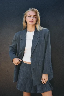 Sale Noisy May Nmcelia L/S Oversize Pinstripe Blazer Fw 4977588 Dark Grey Melange Pinstripe