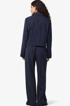 Discount Noisy May Nmella L/S Pinstripe Jacket Fwd 4896947 Navy Blazer White