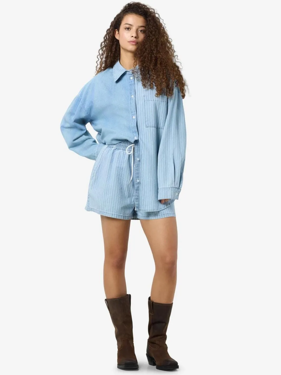 Best Noisy May Nmkatri Nw Elastic Stripe Short Bs006Lb 4724761 Light Blue Denim