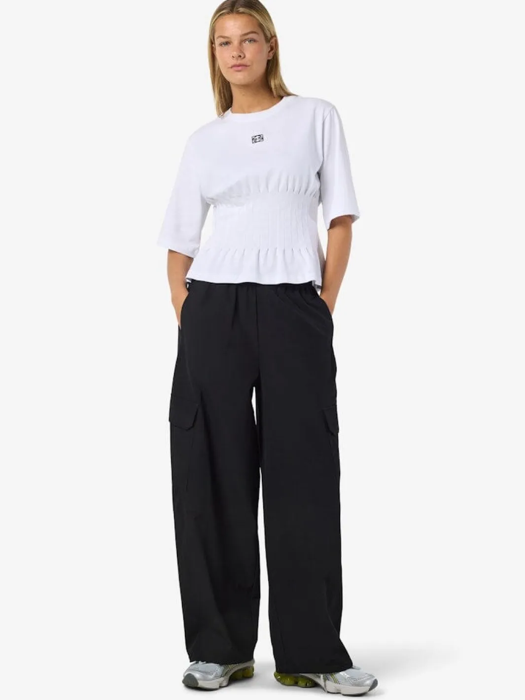 Discount Noisy May Nmkirby Barrel Pants 5049488 Black