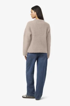Hot Noisy May Nmnyla L/S Loose High Neck Knit Fwd Dd 4798741 Humus Melange