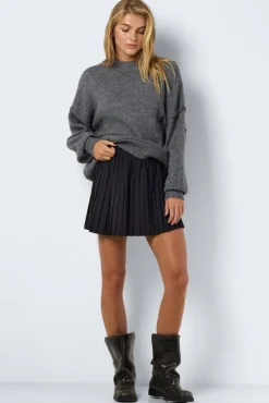 Hot Noisy May Nmpolly Pleated Skirt 4816399 Black Elastic Waistband W. Rubber Print