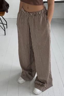 Outlet Continue Noah Stripe Pants 14953 Brown Small Stripe
