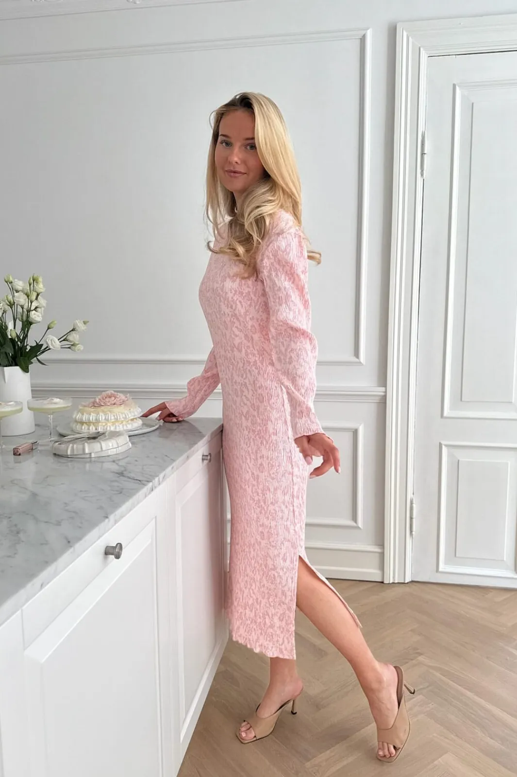 Hot BYIC Odaic Dress A1015 Light Pink Floral