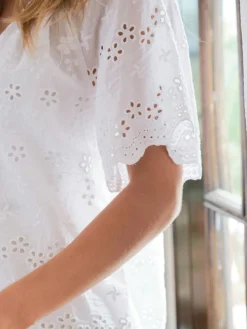 Outlet Neo Noir Odet Embroidery Blouse 165172 120