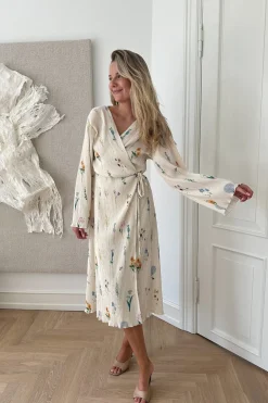Clearance BYIC Ofeliaic Long Wrap Dress owfp Off White Flower Print
