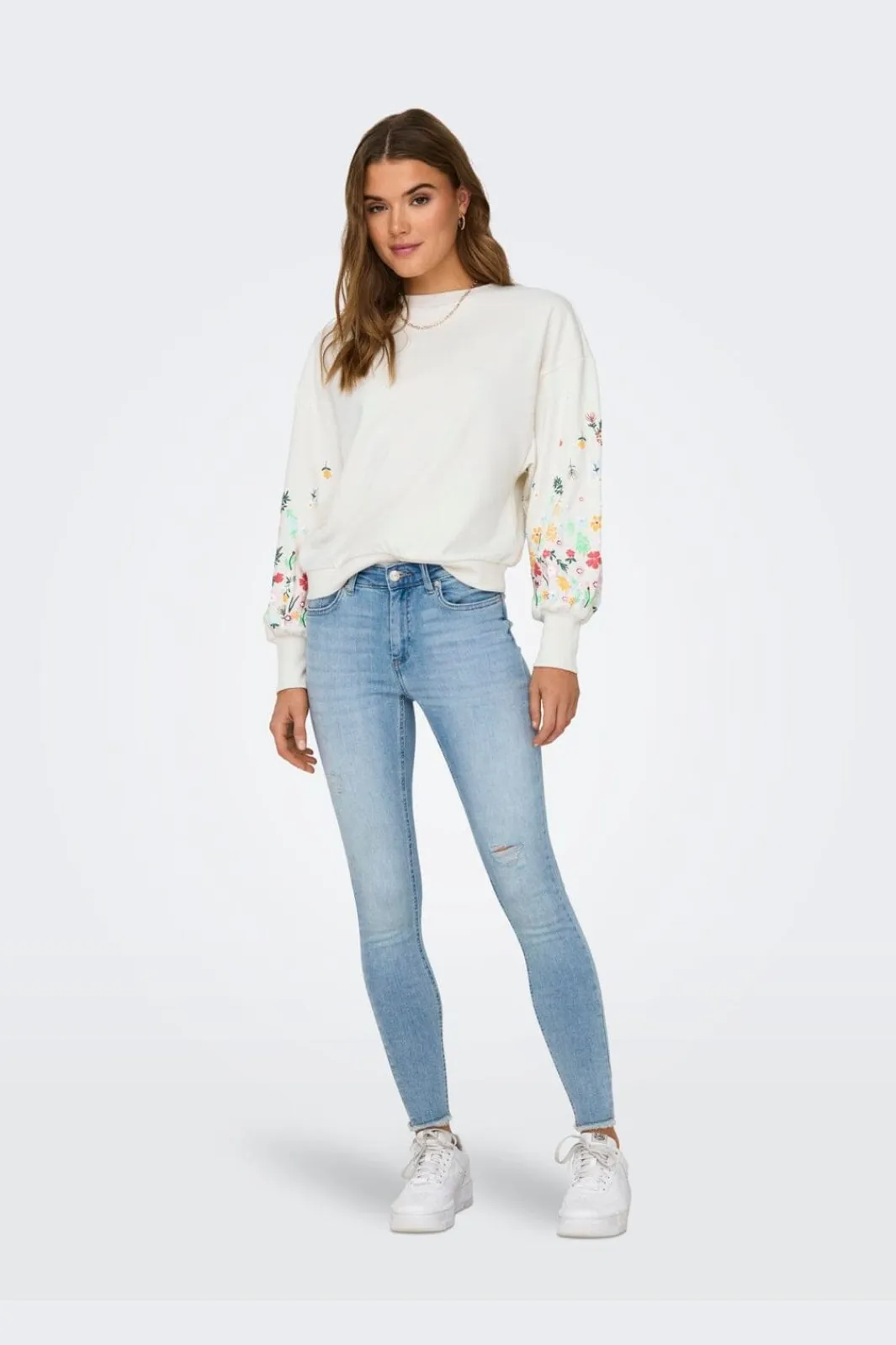 Hot Only Onlbrooke L/S O-Neck Flower Swt 4236763 Cloud Dancer Sleeve Flower