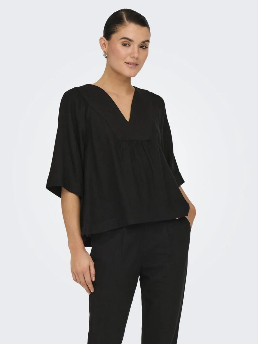 Outlet Only Onlcaro 2/4 V-Neck Linen Bl Top Cc 4726720 Black