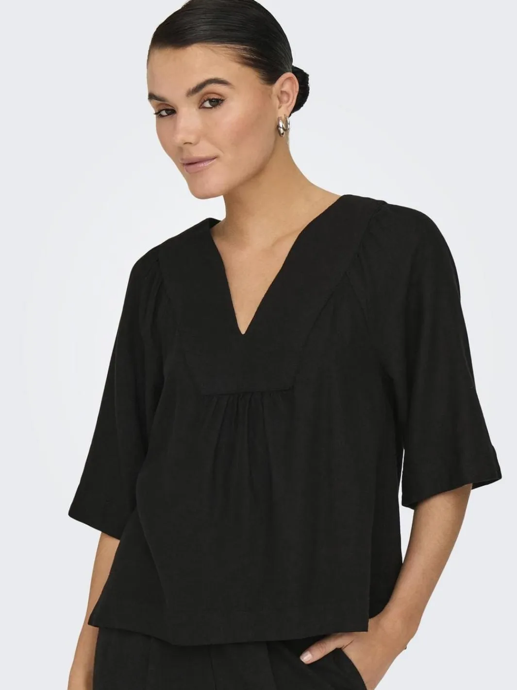 Outlet Only Onlcaro 2/4 V-Neck Linen Bl Top Cc 4726720 Black
