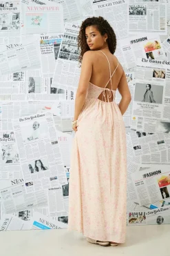 Clearance Only Onleloise Maxi Strap Dress Ox 4973306 Ecru Pale Pink Flowers
