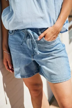 Sale Only Onlgianna Belted Shorts Azg 4888972 Light Blue Denim