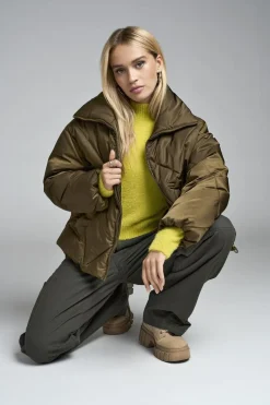New Only Onlpippi Sateen Puffer Jkt Life Cc 4577762 Weathered Teak Dull Gold Trim