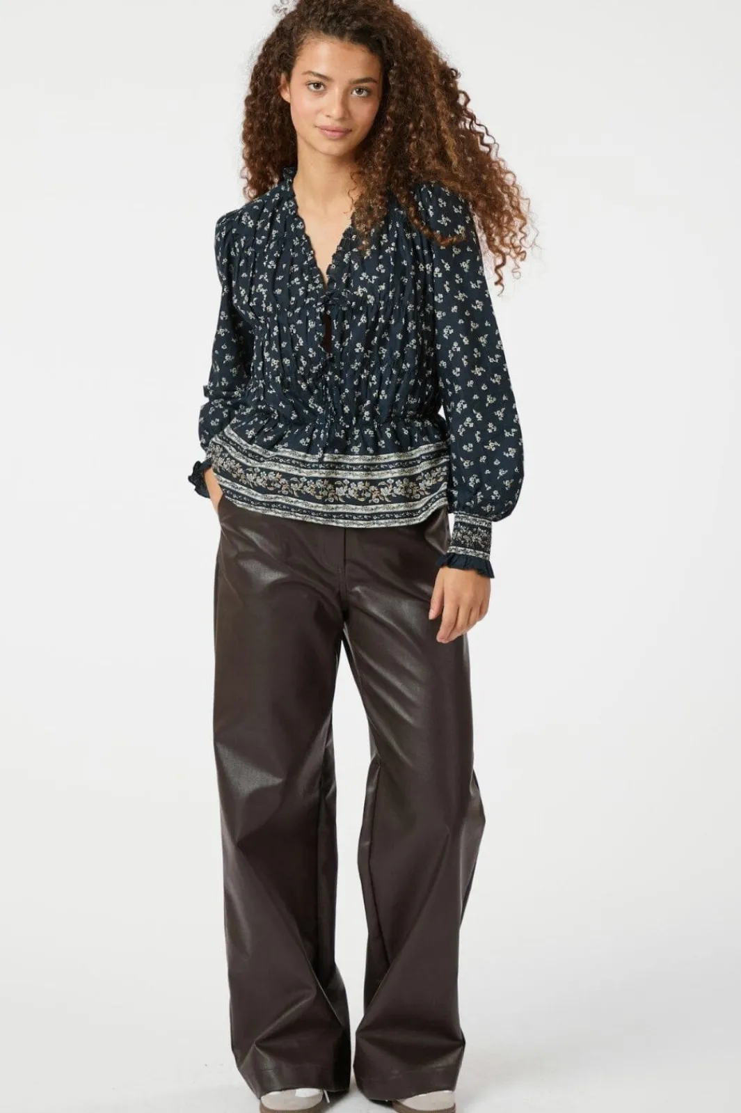 Neo Noir Ora Mini Border Blouse 164597 543