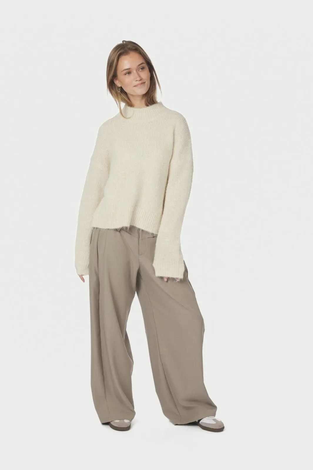 New Neo Noir Paulina Fluffy Knit Blouse 164729 121
