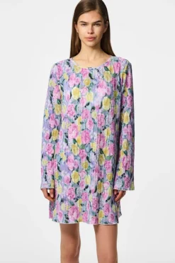 Sale Pieces Pcamber Ls Short Dress Kca 4842926 Lavender Blurry Flowers
