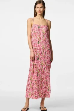 Hot Pieces Pcamber Sl Maxi Slip Dress Kca 4797863 Pink Cosmos Blurry Flowers