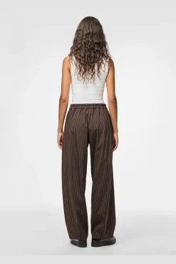 Best Pieces Pcanja Barrel Pants 5078707 Delicioso Pinstripe