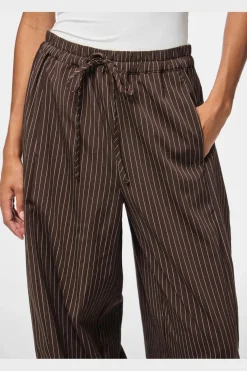 Best Pieces Pcanja Barrel Pants 5078707 Delicioso Pinstripe
