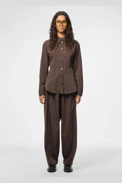 Outlet Pieces Pcanja Ls Fitted Shirt 5078695 Delicioso Pinstripe