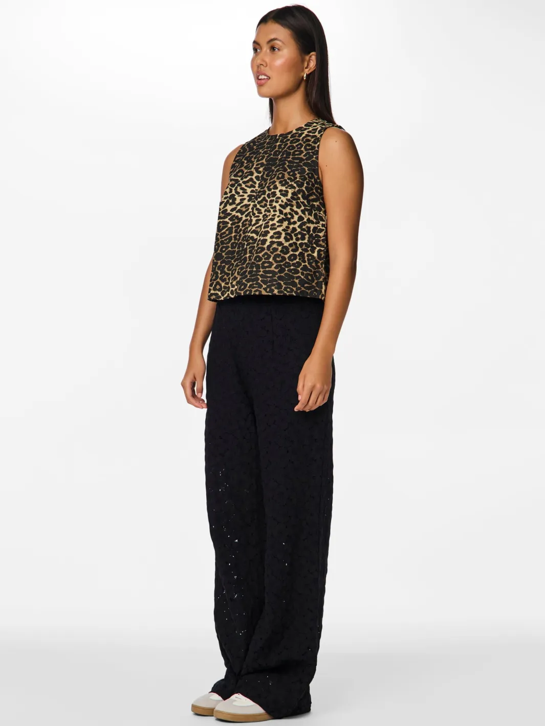 Clearance Pieces Pcasta Sl Denim Top 4763689 Black Leo Denim