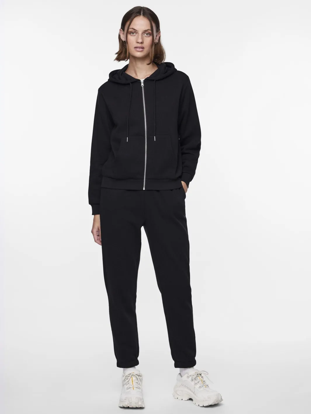Online Pieces Pcchilli Ls Zip Hoodie 4265110 Black