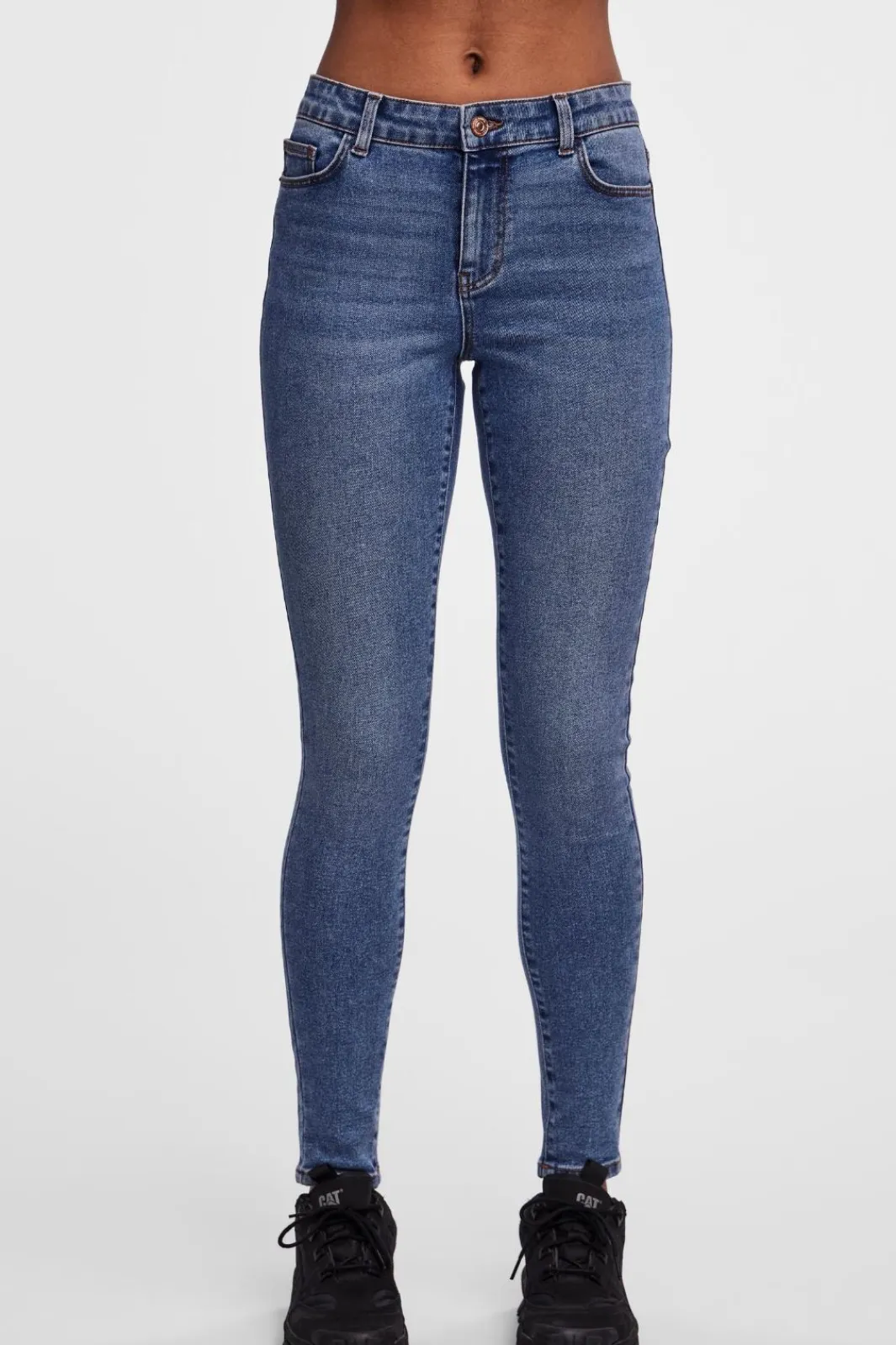 Sale Pieces Pcdana Skinny Jeans Mb402 4438612 Medium Blue Denim