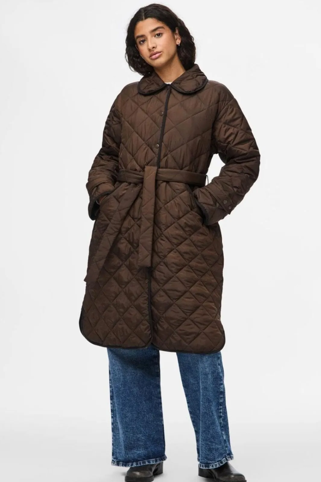 New Pieces Pcemily Long Quilted Jacket 4816860 Hot Fudge Black Bindings