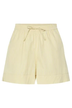 Pieces Pcfemme Shorts 4926226 Pale Banana Cloud Dancer