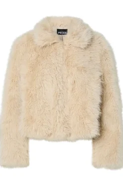 Clearance Pieces Pcjilla Short Fluffy Jacket 4803752 Birch